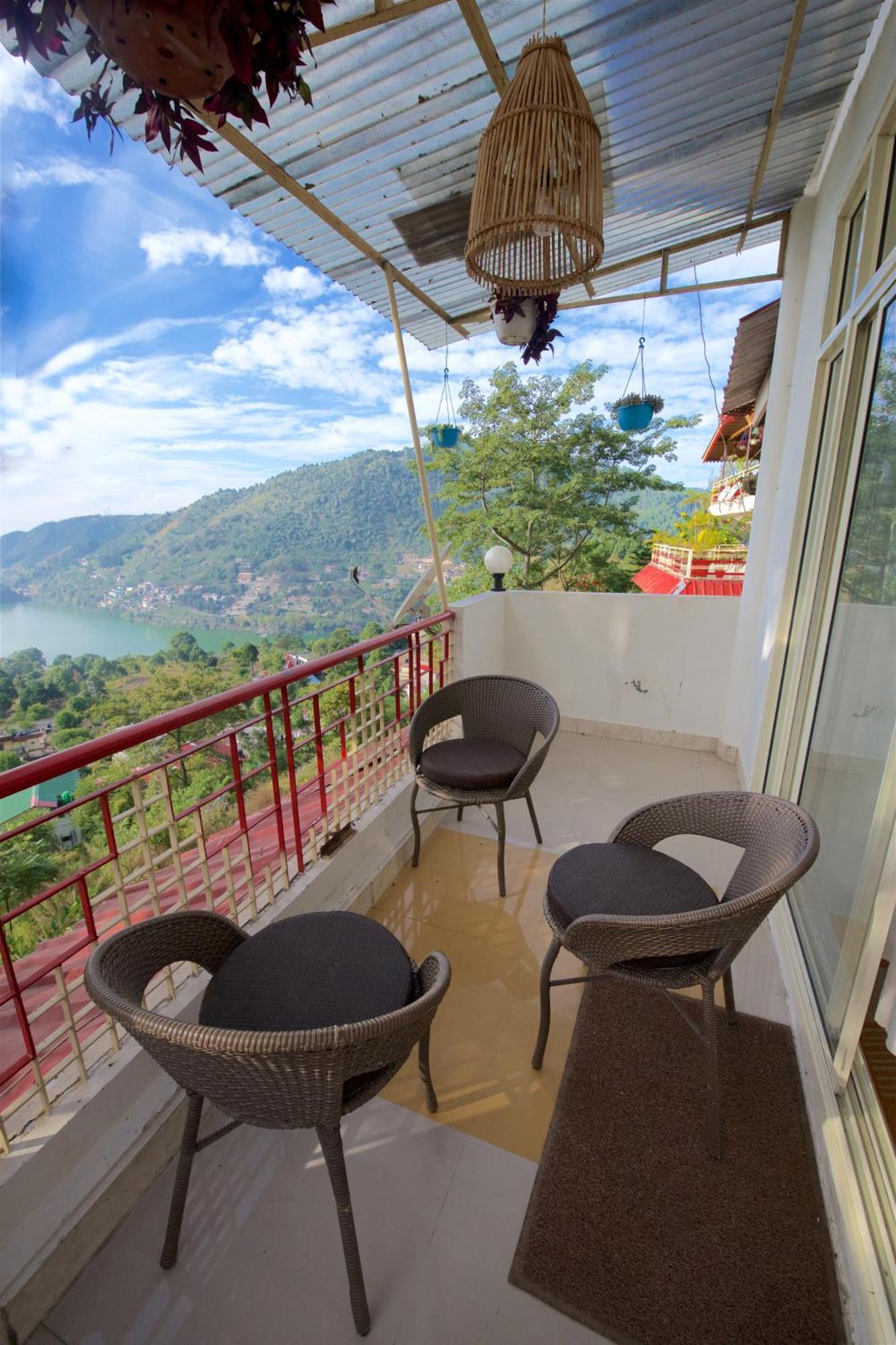 Bhīm Tāl Magpie Retreat 아파트 객실 사진